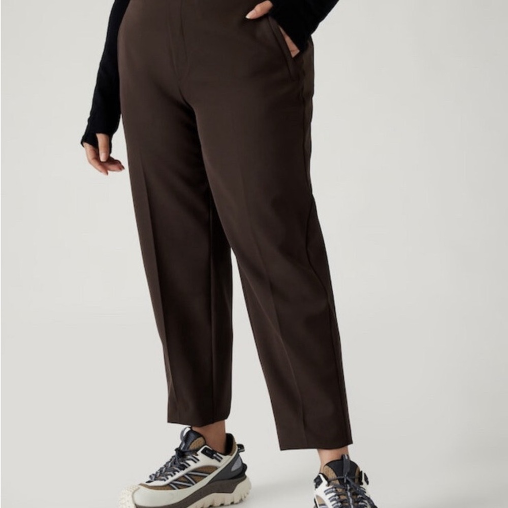 Athleta Brown Cropped Ankle Pants with Modern Wide-Leg